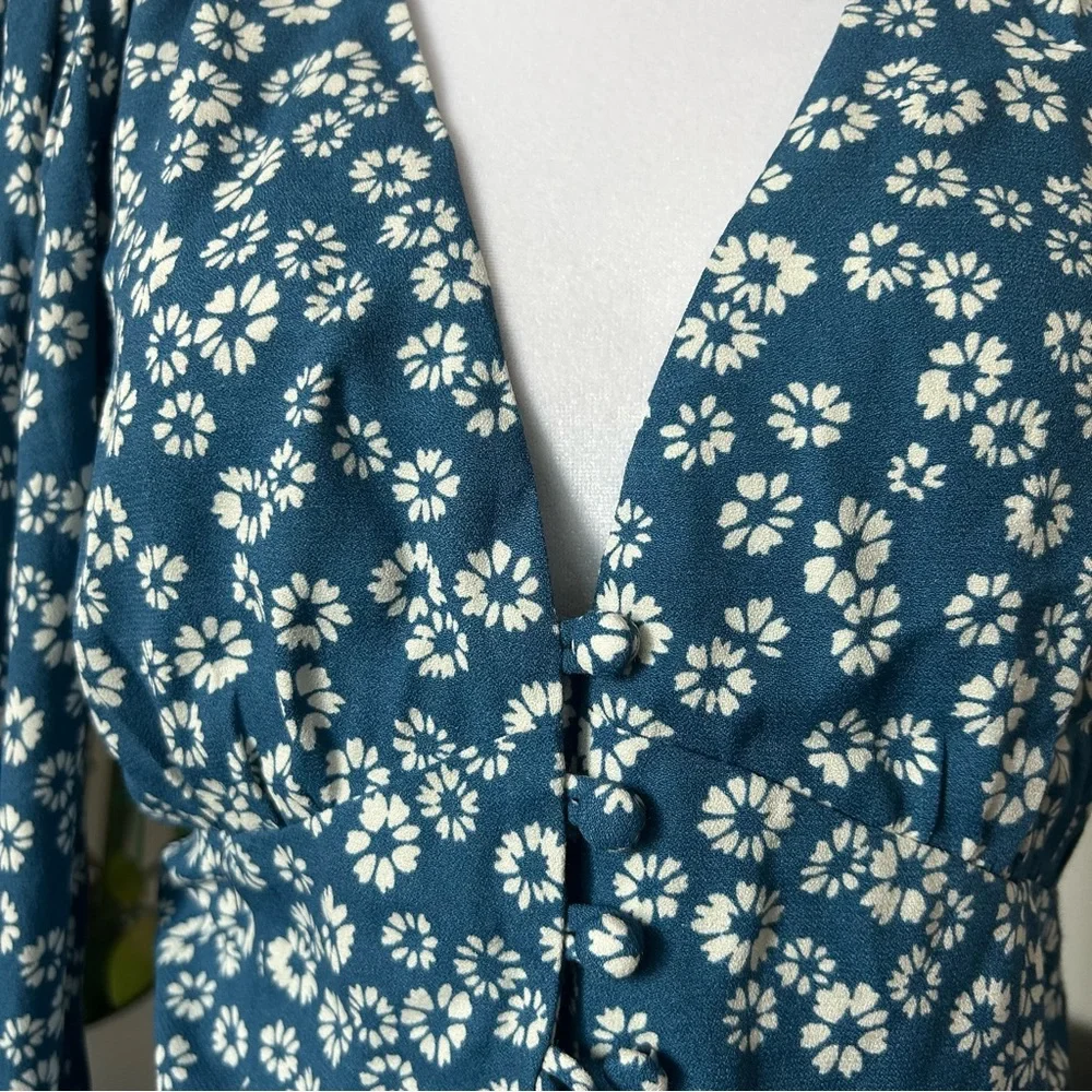Nell Top in Dana Print - Picture 5 of 11